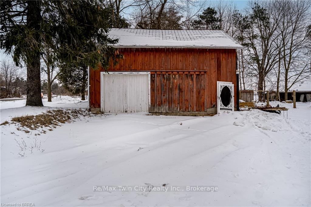 Photo 44 of 32 Princess Street, Brant, South Dumfries — HOMEH