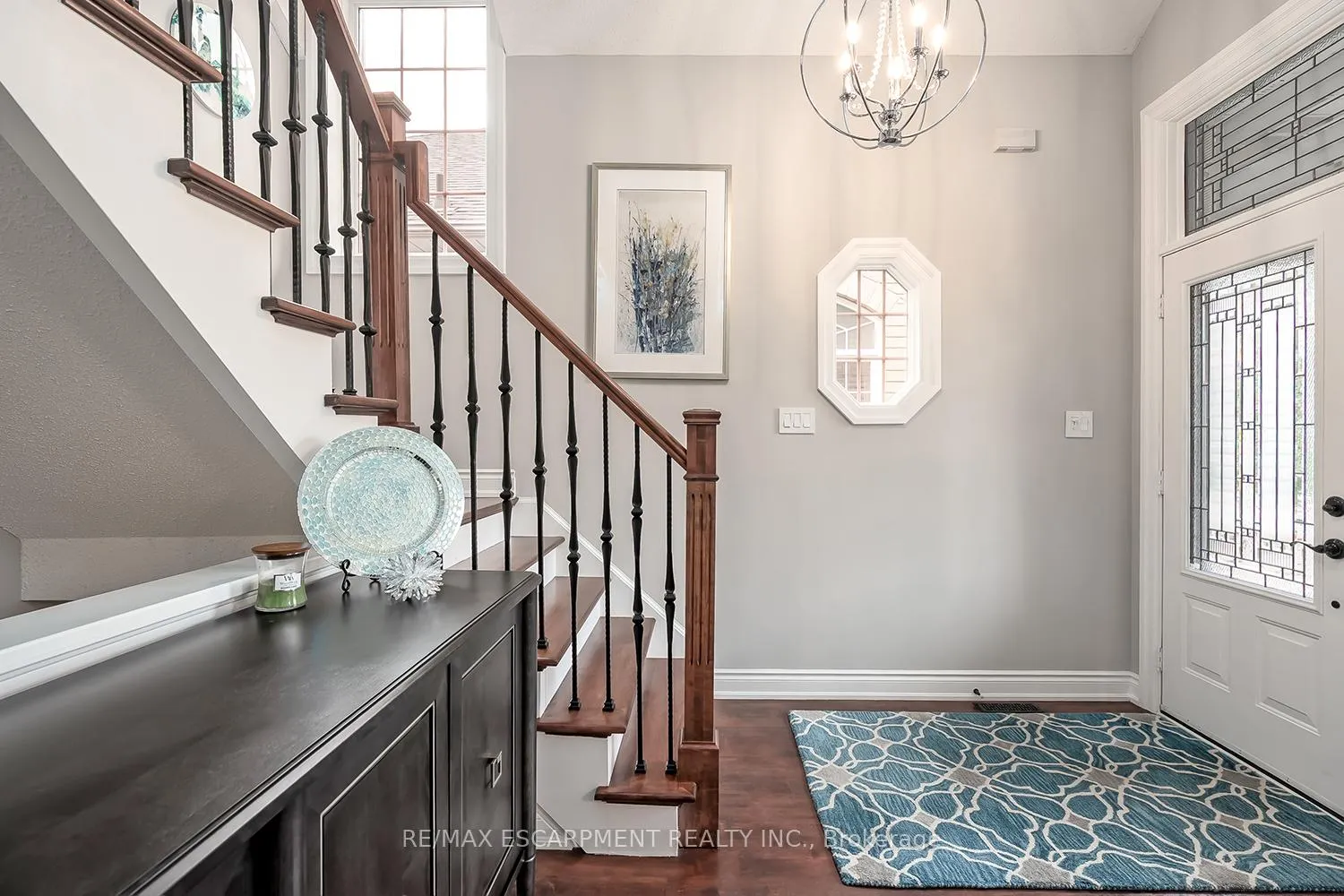 Photo 5 of 4304 Taywood Drive, Burlington, Rose — HOMEH