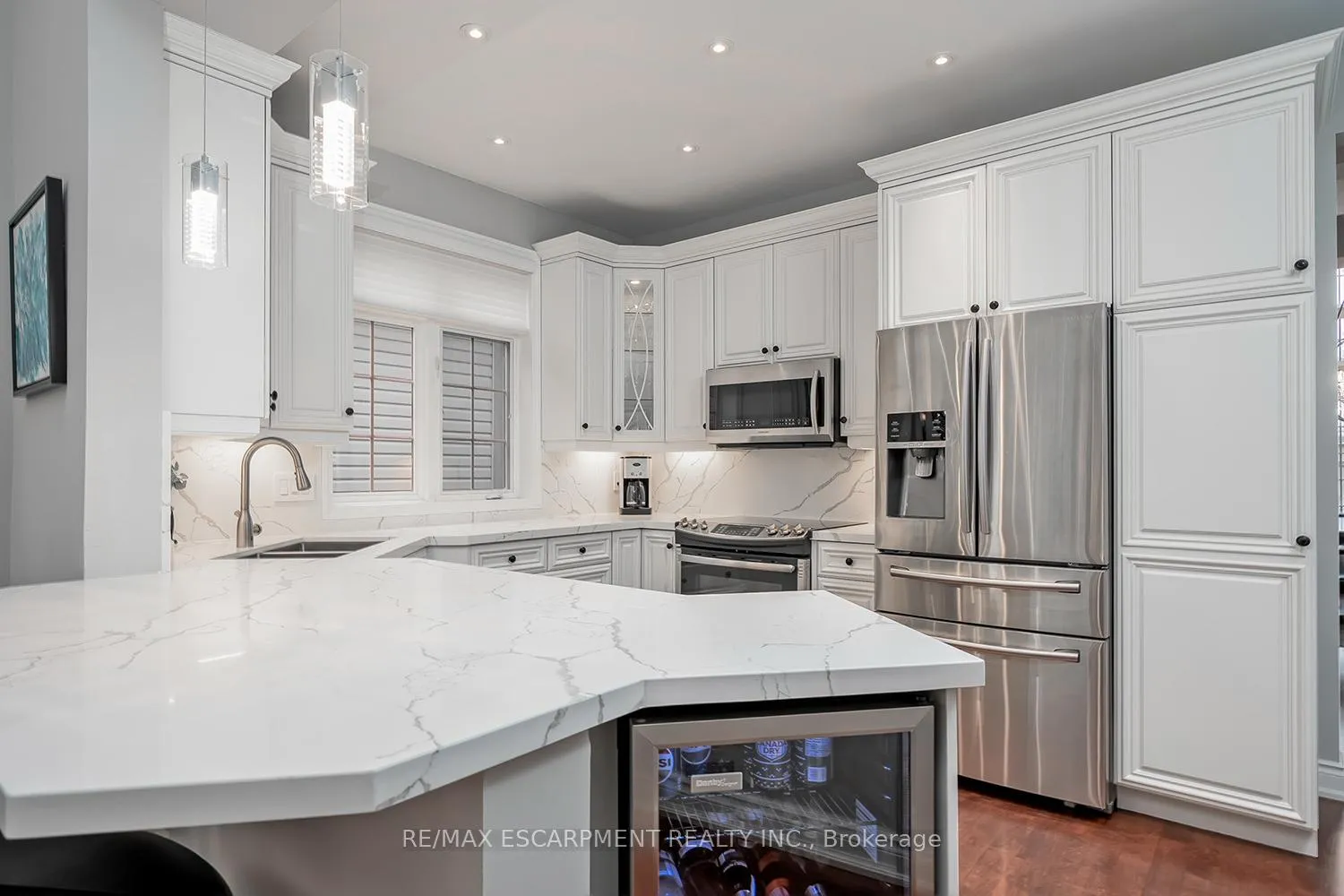 Photo 13 of 4304 Taywood Drive, Burlington, Rose — HOMEH