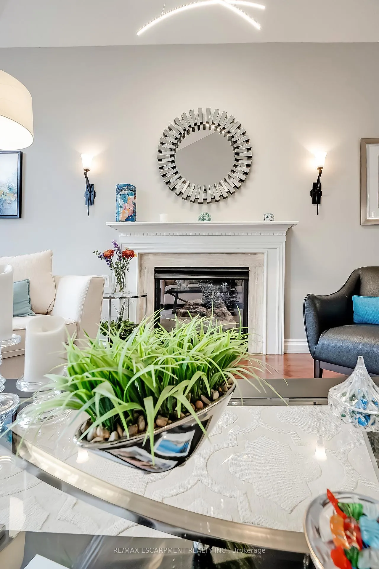 Photo 17 of 4304 Taywood Drive, Burlington, Rose — HOMEH