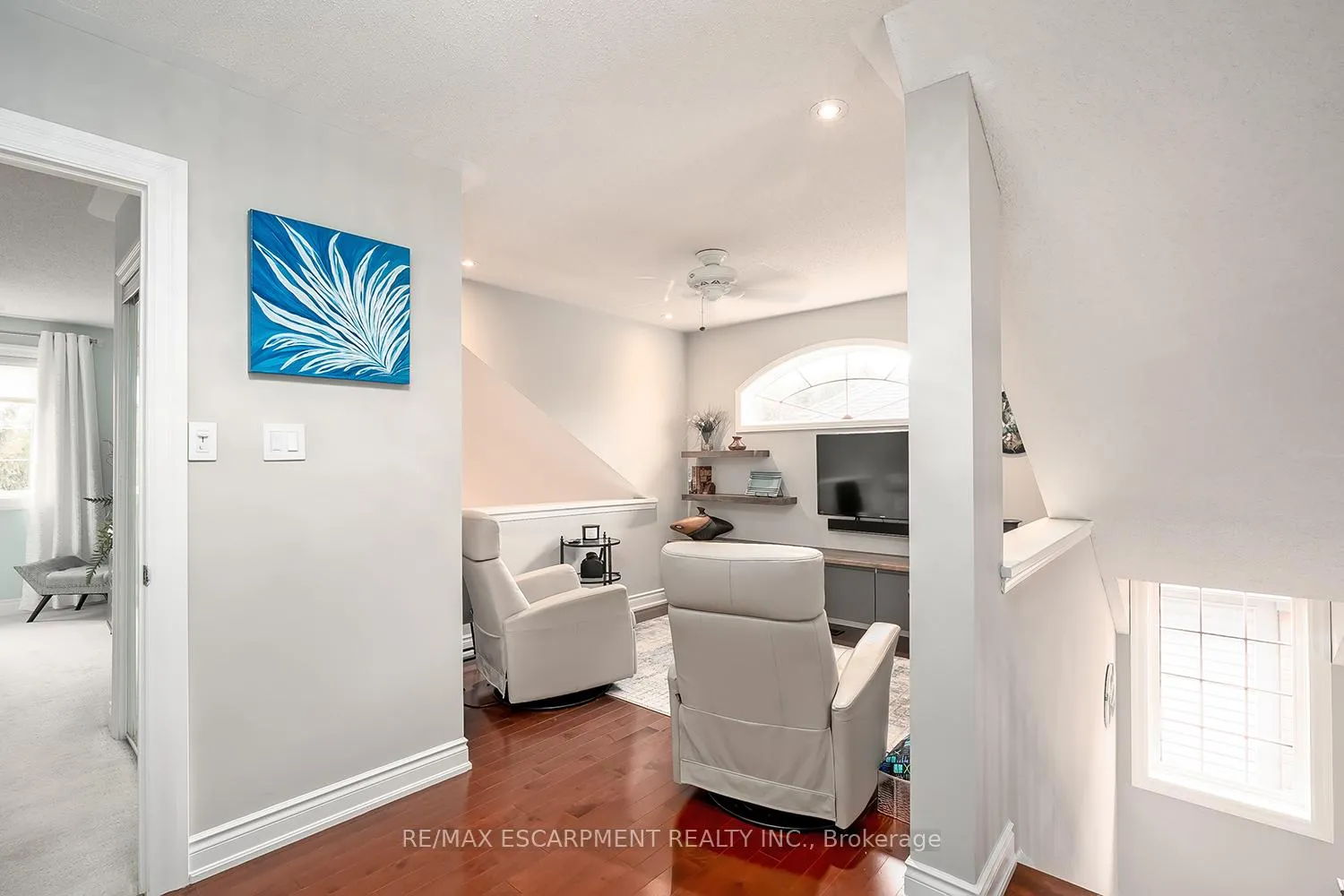Photo 20 of 4304 Taywood Drive, Burlington, Rose — HOMEH