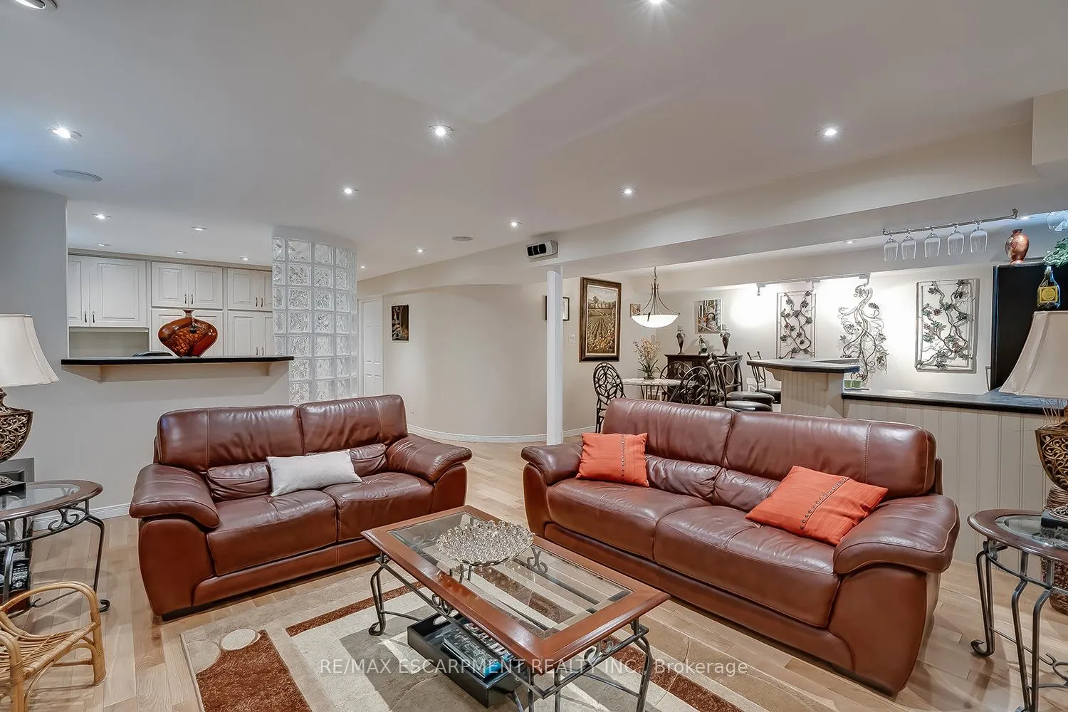 Photo 37 of 4304 Taywood Drive, Burlington, Rose — HOMEH