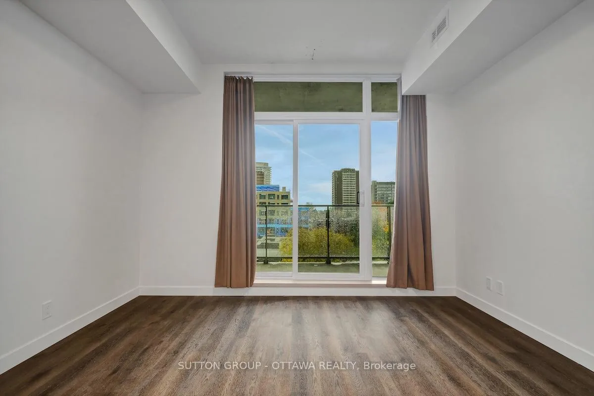 Photo 12 of Unit 406, 399 Winston Avenue, Ottawa, Westboro West — HOMEH