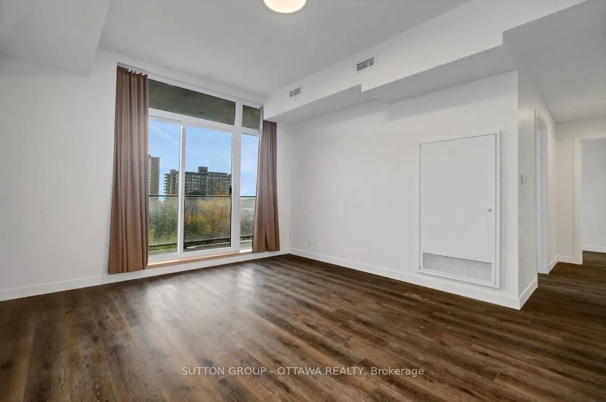 Photo 13 of Unit 406, 399 Winston Avenue, Ottawa, Westboro West — HOMEH