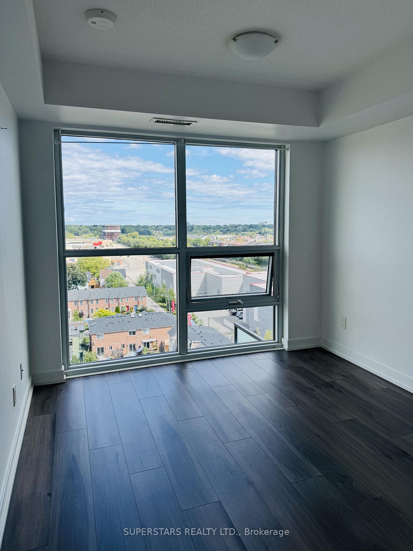 Photo 7 of Unit 1007, 8 Trent Avenue, Toronto, East End-Danforth — HOMEH