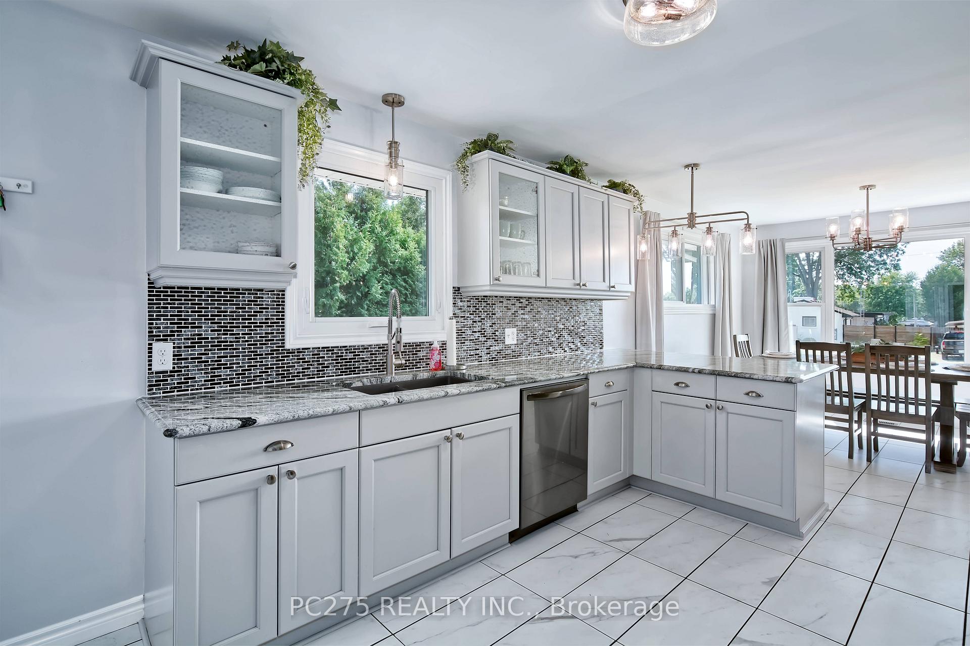 Photo 13 of 45 Lyndale Avenue, Central Elgin, Rural Central Elgin — HOMEH