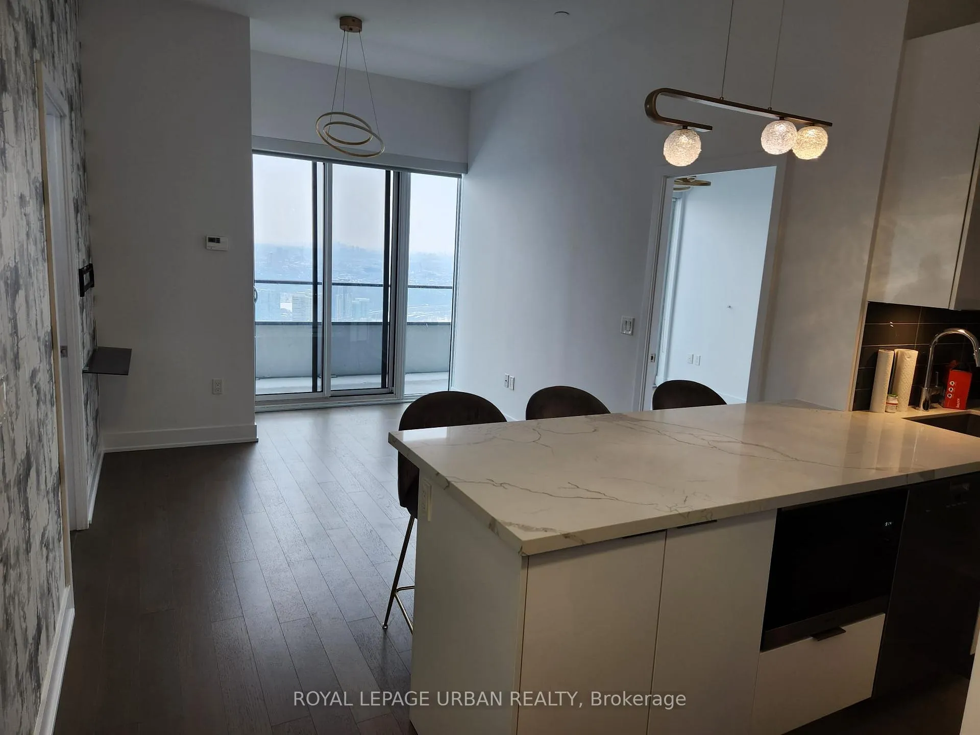 Photo 2 of Unit UPH2, 30 Shore Breeze Drive, Etobicoke, Mimico — HOMEH