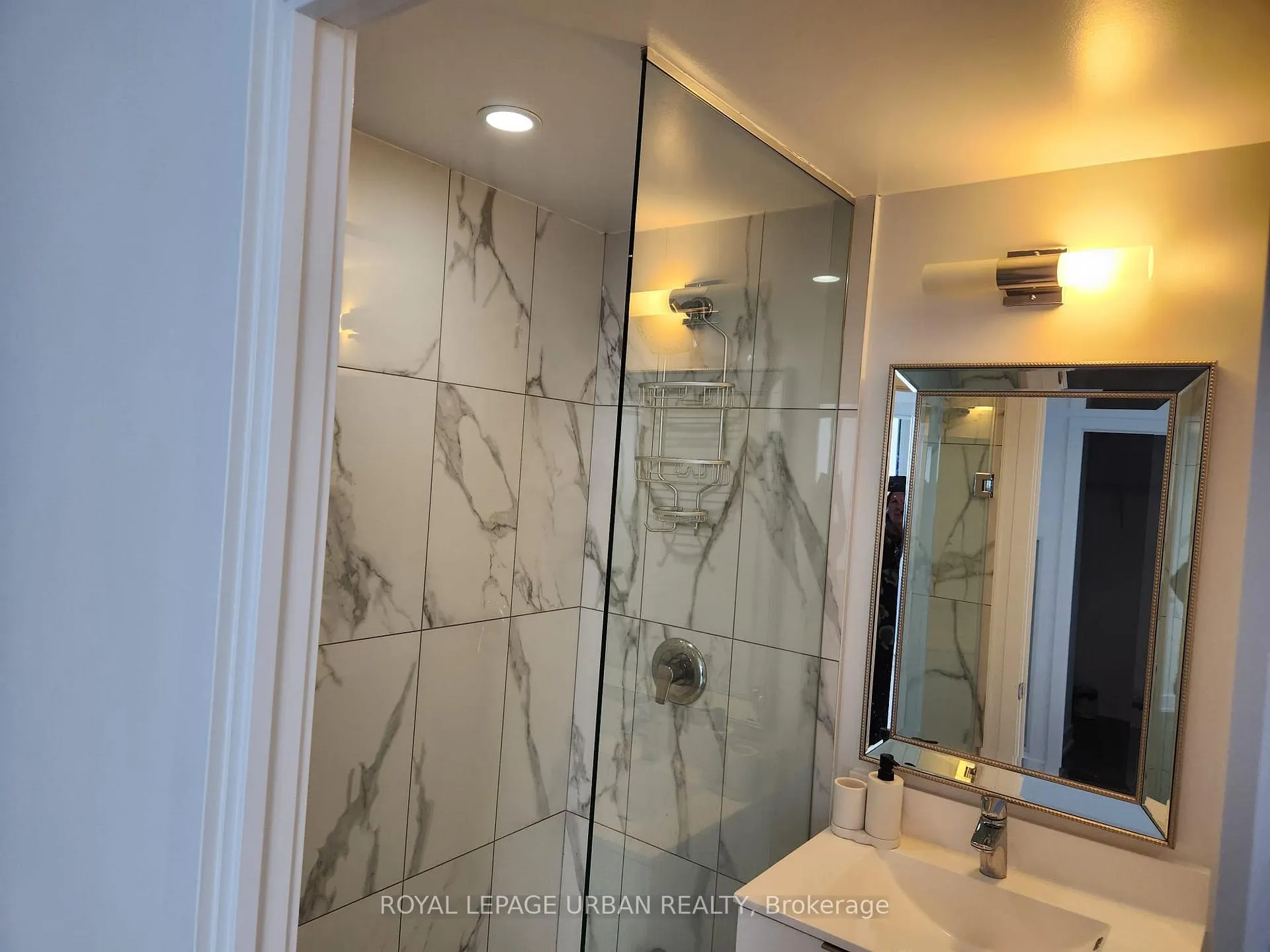 Photo 7 of Unit UPH2, 30 Shore Breeze Drive, Etobicoke, Mimico — HOMEH