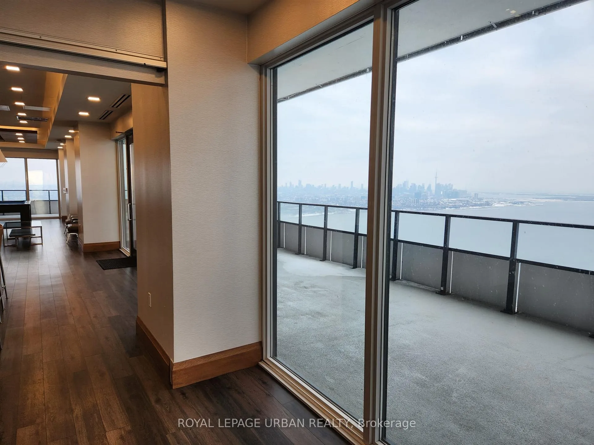 Photo 10 of Unit UPH2, 30 Shore Breeze Drive, Etobicoke, Mimico — HOMEH