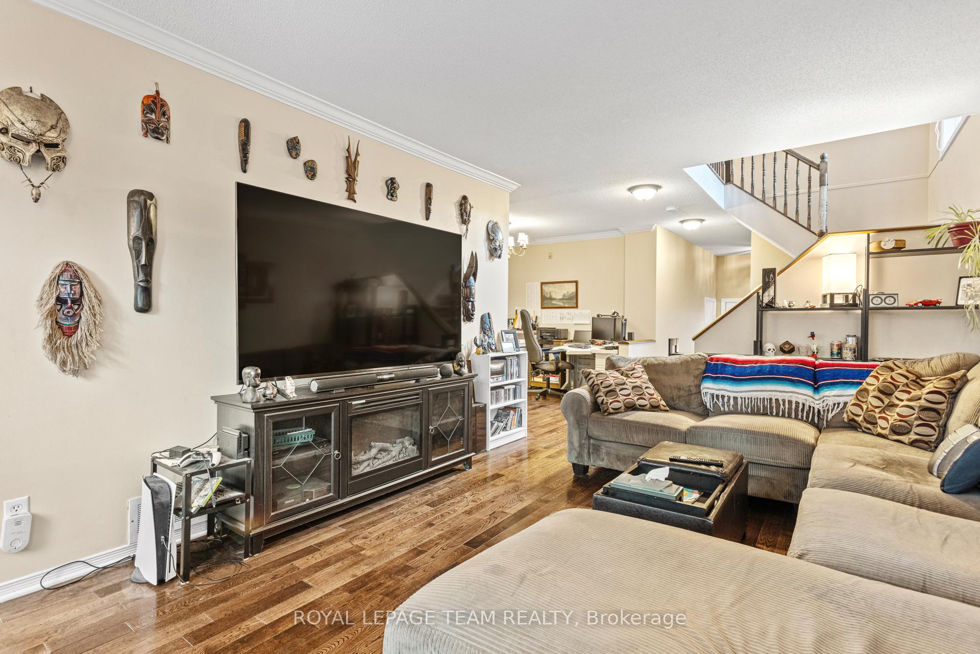 Photo 8 of 109 Stonebriar Drive, Ottawa, Centrepointe — HOMEH