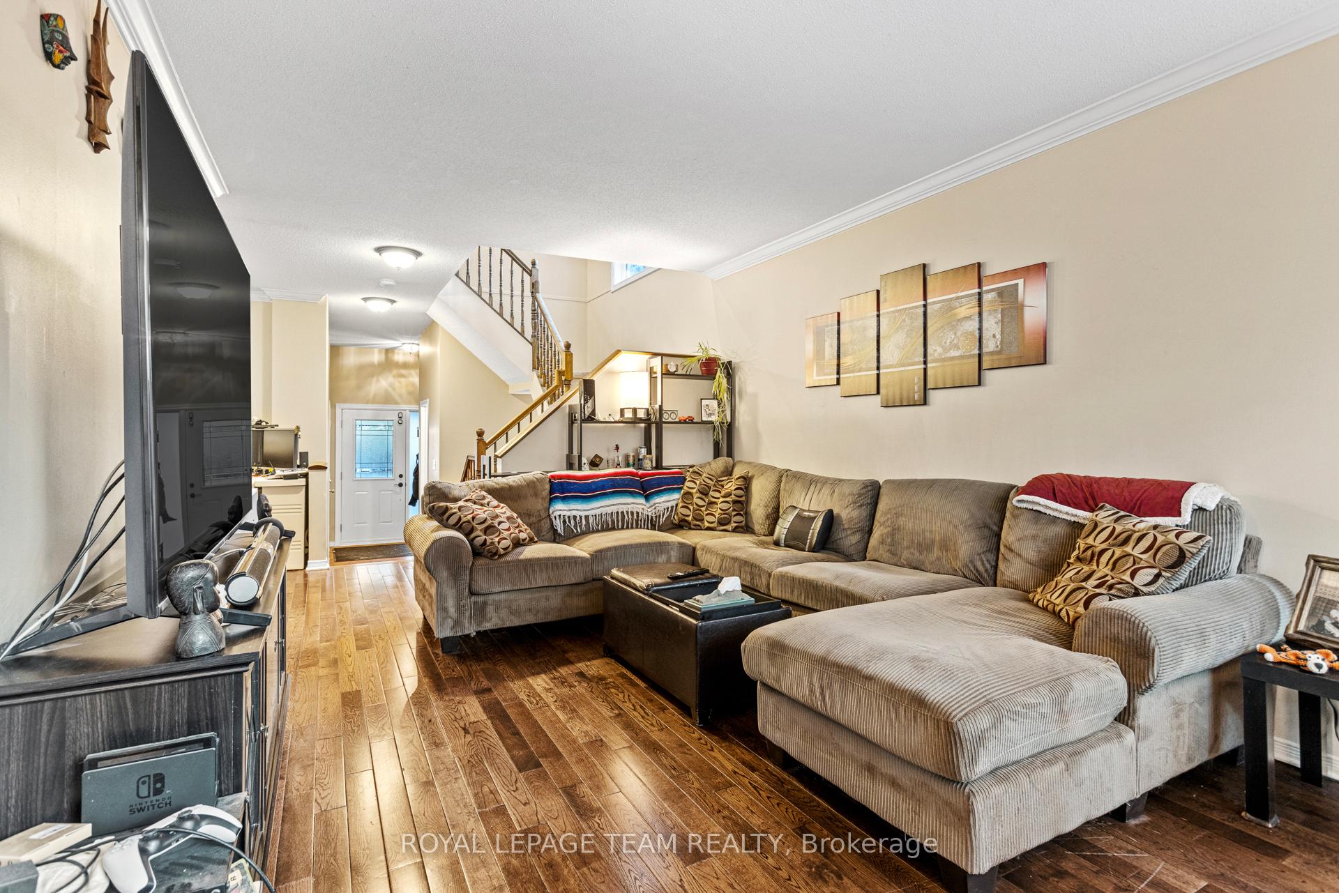 Photo 28 of 109 Stonebriar Drive, Ottawa, Centrepointe — HOMEH