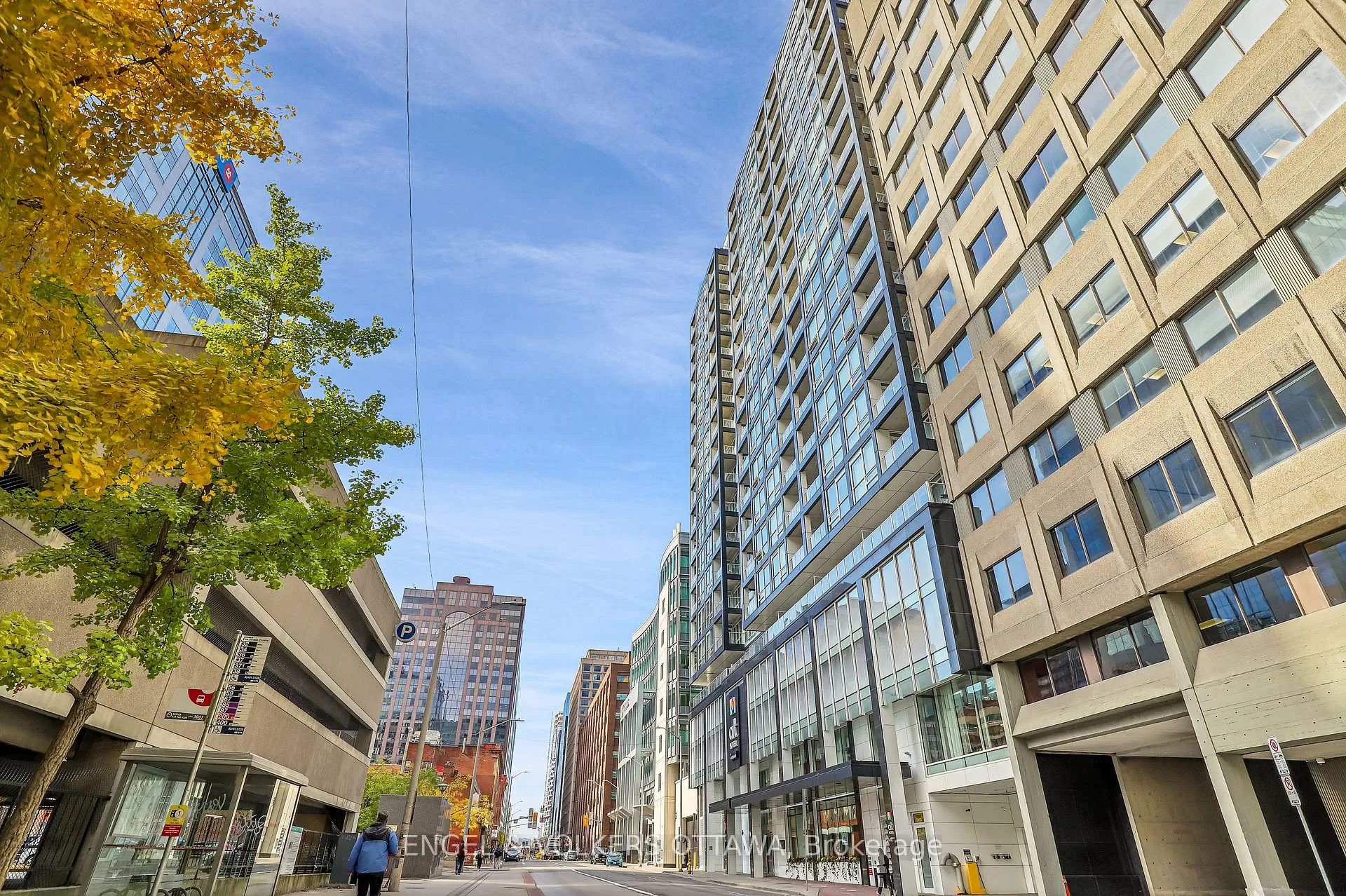 Front of Unit 2203, 199 Slater Street