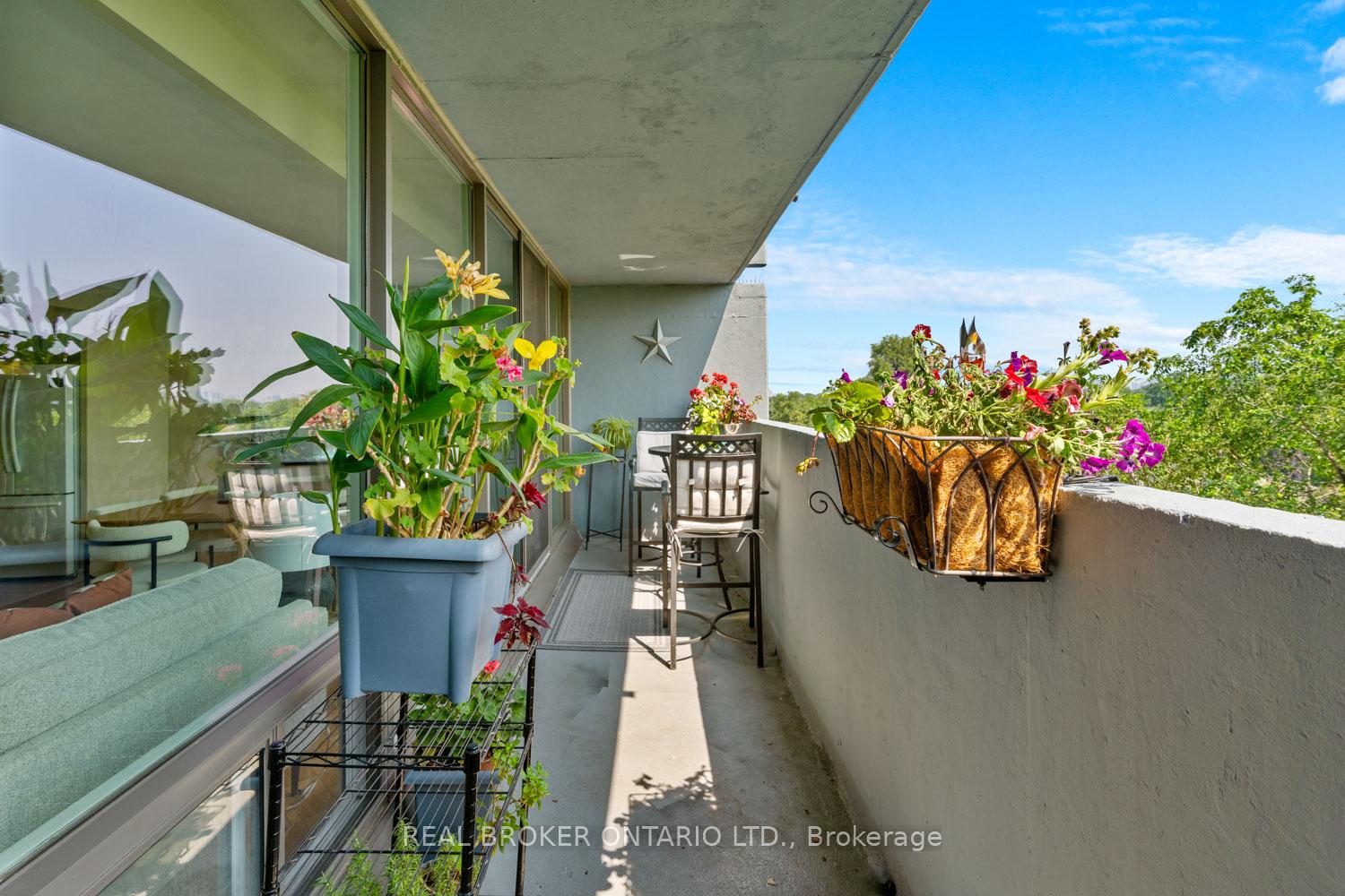 Photo 22 of Unit 605, 3555 Bathurst Street, Toronto, Bedford Park-Nortown — HOMEH