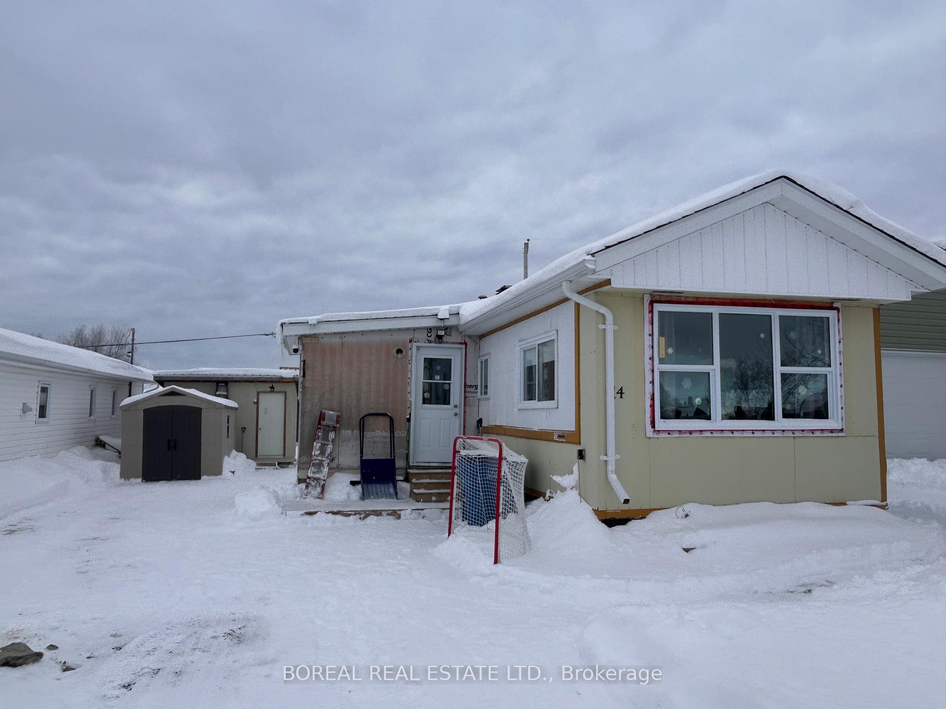 Photo 1 of 14 Ford Street, Cochrane — HOMEH