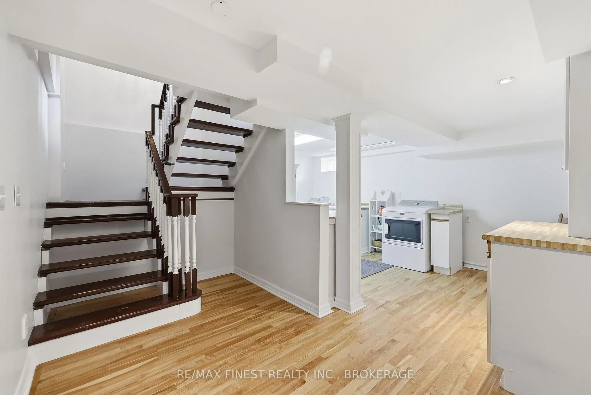 Photo 38 of 1068 Willowood Drive, Kingston, City Northwest — HOMEH