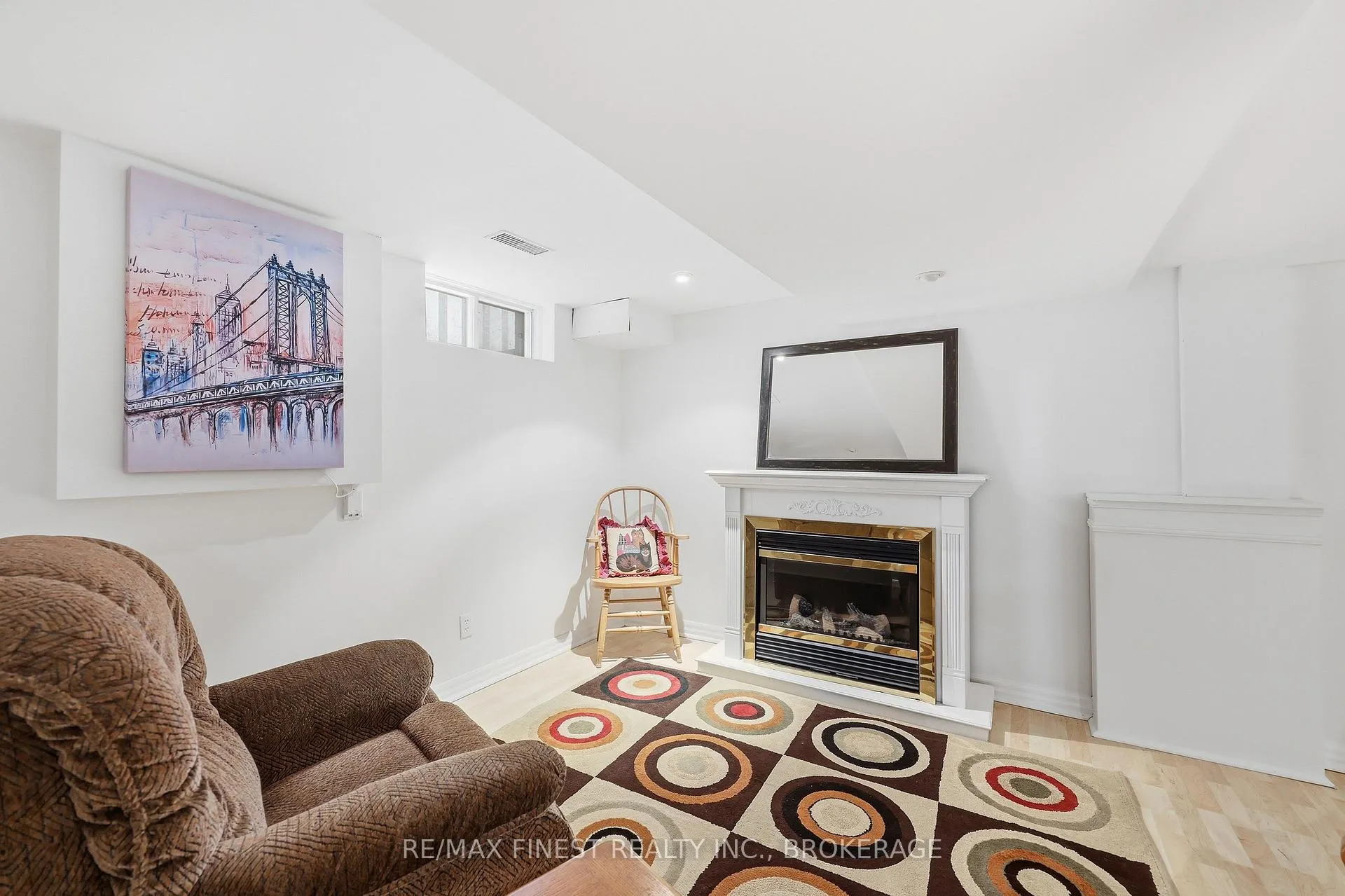 Photo 39 of 1068 Willowood Drive, Kingston, City Northwest — HOMEH
