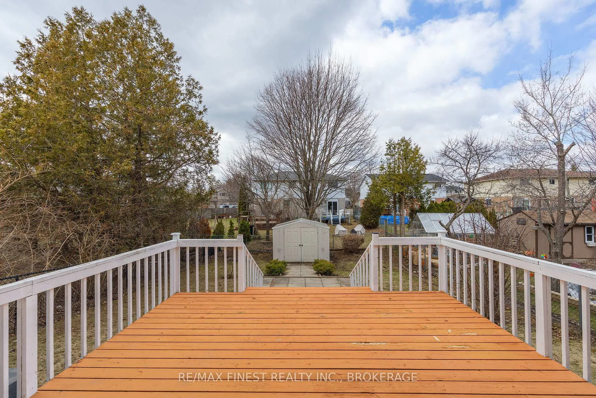 Photo 43 of 1068 Willowood Drive, Kingston, City Northwest — HOMEH