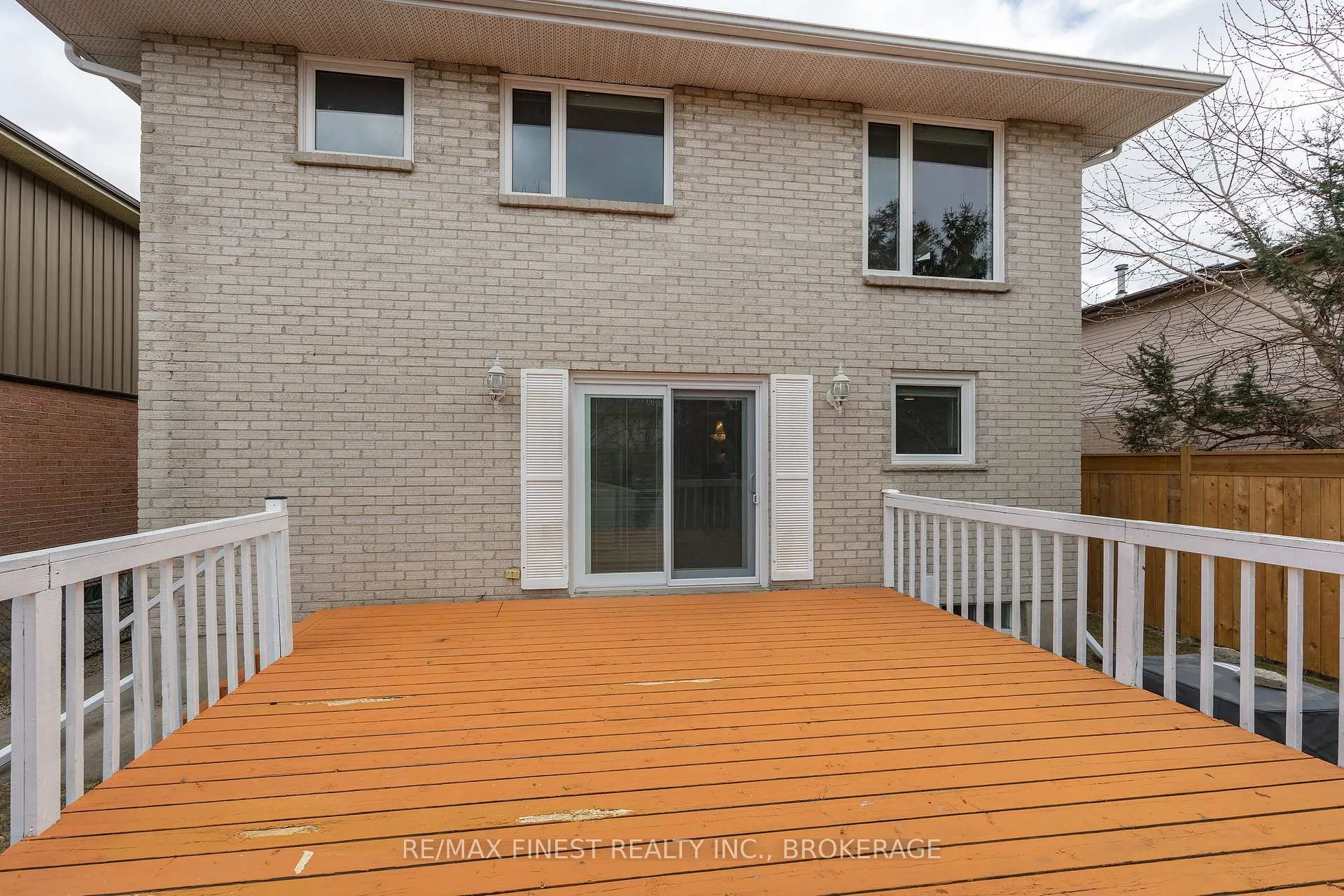 Photo 44 of 1068 Willowood Drive, Kingston, City Northwest — HOMEH