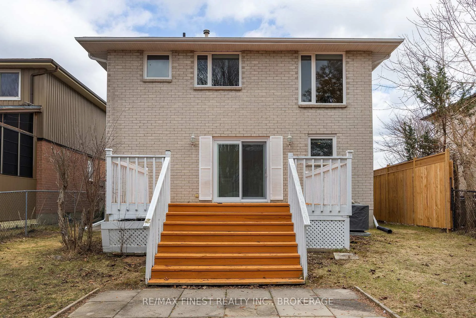 Photo 45 of 1068 Willowood Drive, Kingston, City Northwest — HOMEH