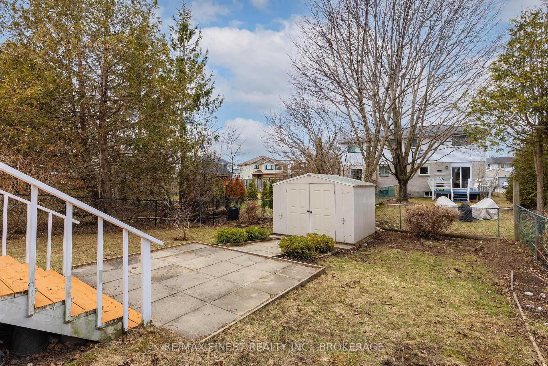 Photo 49 of 1068 Willowood Drive, Kingston, City Northwest — HOMEH
