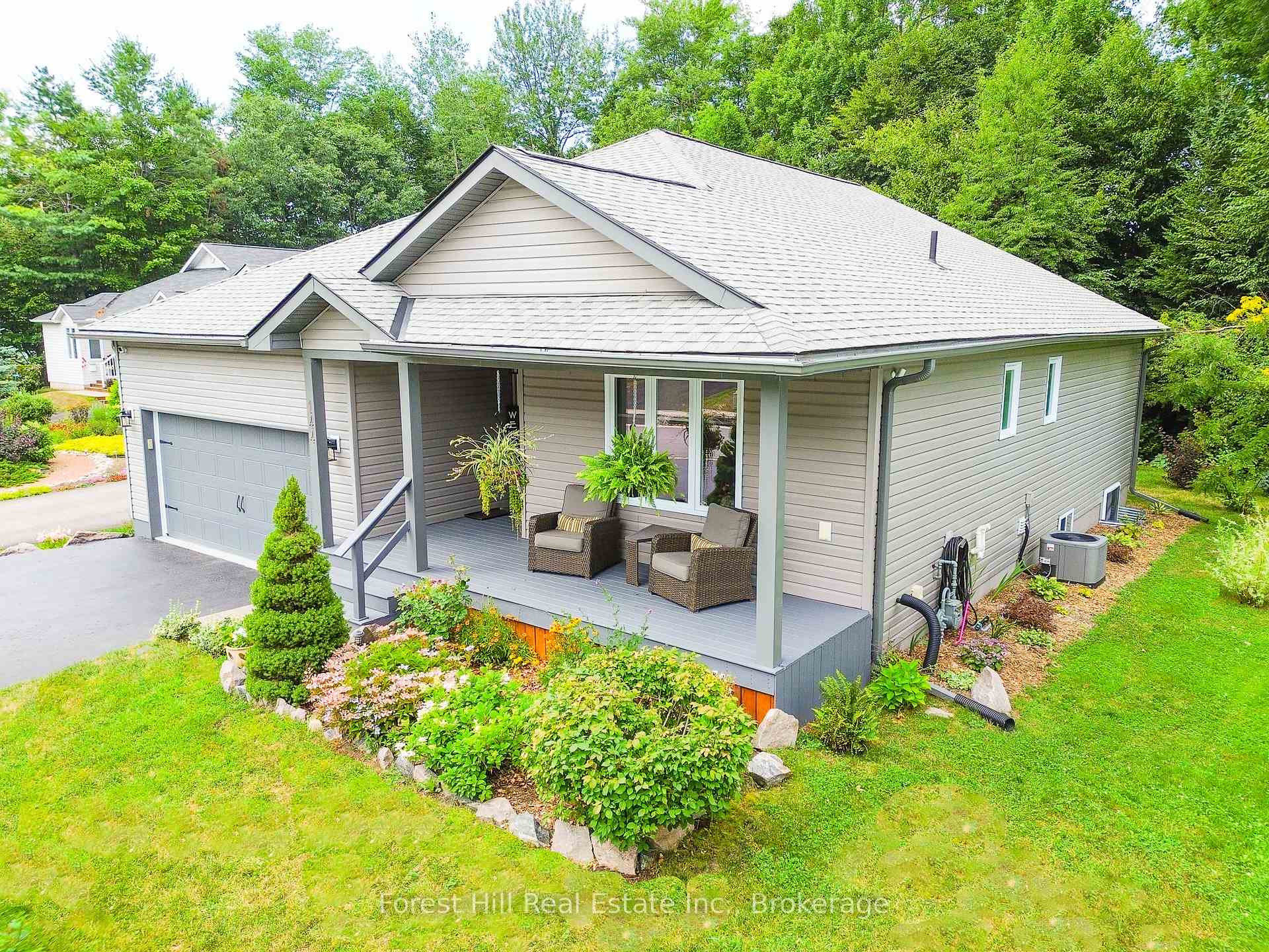 Photo 1 of 144 Pineridge Gate Pineridge Gate, Gravenhurst, Muskoka (S) — HOMEH