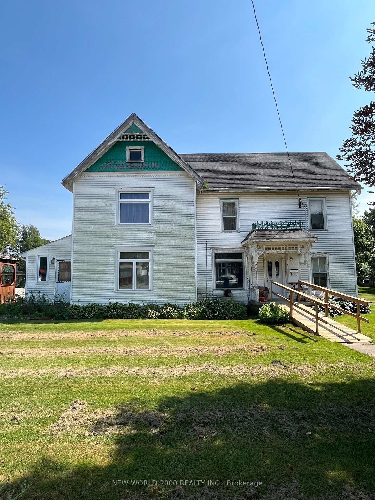 Photo 3 of 9 William Street, Chatham-Kent, Merlin — HOMEH