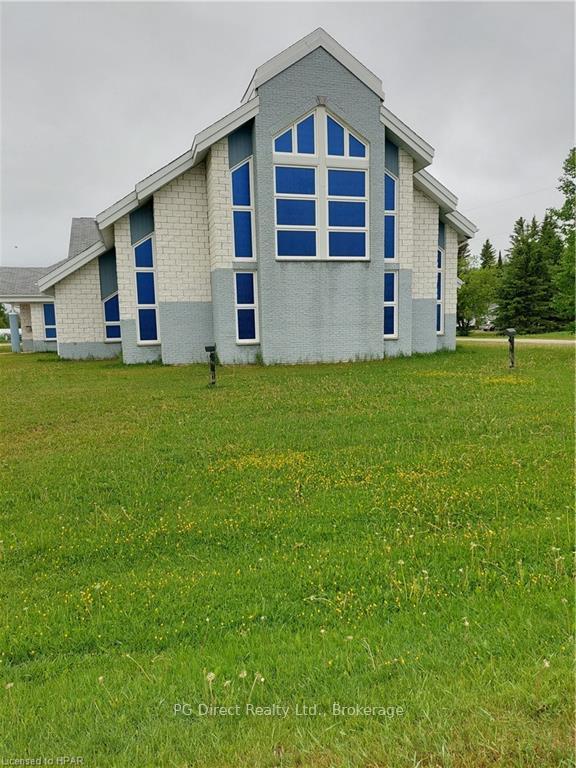 Front of 2323 Genier Road