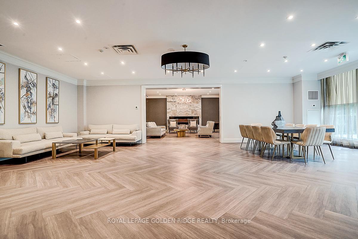 Photo 10 of Unit 604, 7905 Bayview Avenue, Markham, Aileen-Willowbrook — HOMEH