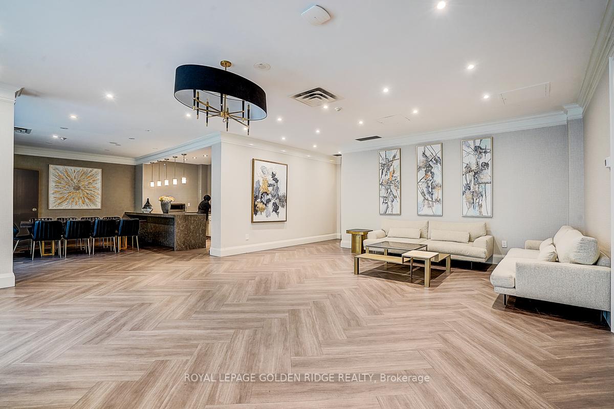 Photo 12 of Unit 604, 7905 Bayview Avenue, Markham, Aileen-Willowbrook — HOMEH