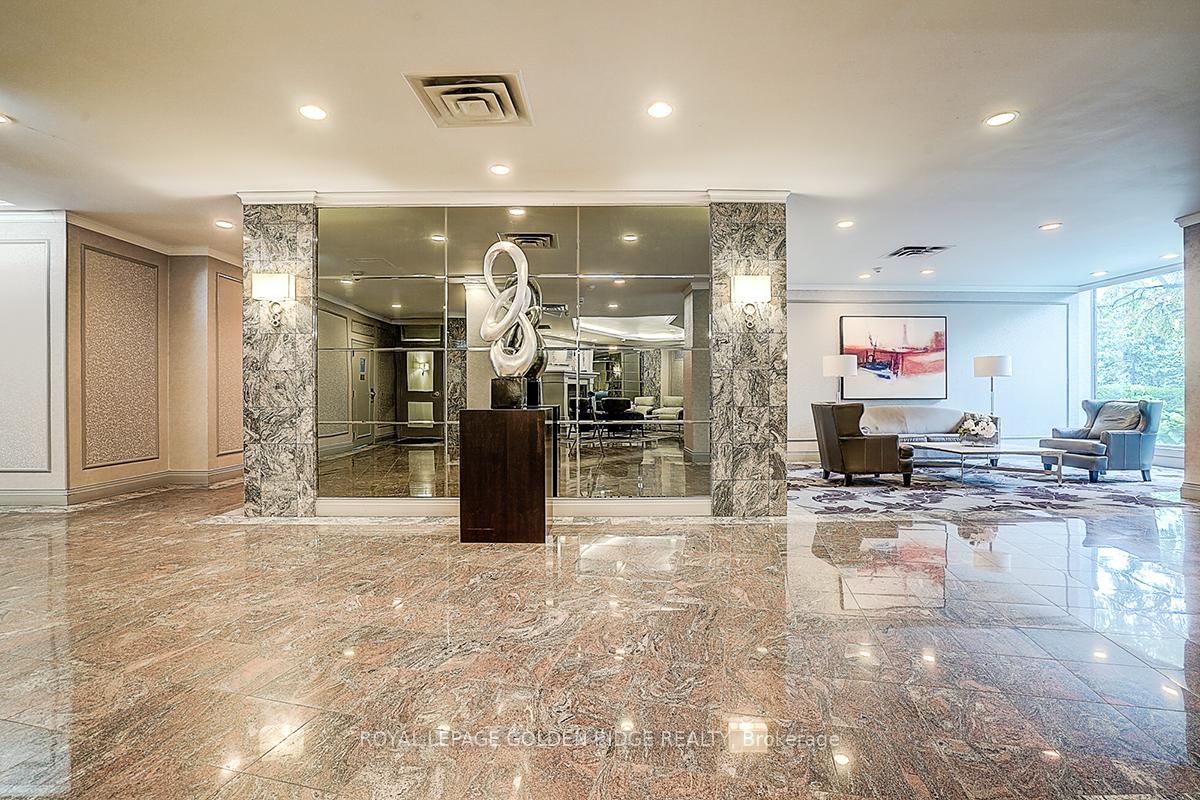 Photo 13 of Unit 604, 7905 Bayview Avenue, Markham, Aileen-Willowbrook — HOMEH