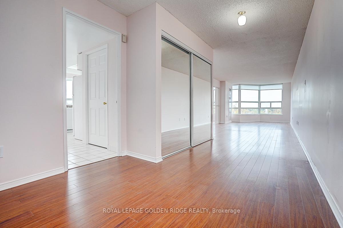 Photo 17 of Unit 604, 7905 Bayview Avenue, Markham, Aileen-Willowbrook — HOMEH