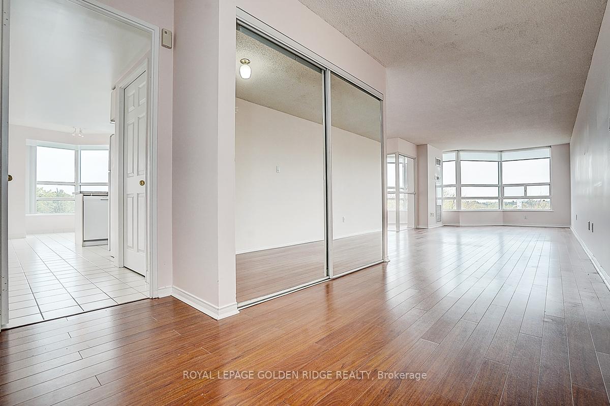 Photo 28 of Unit 604, 7905 Bayview Avenue, Markham, Aileen-Willowbrook — HOMEH