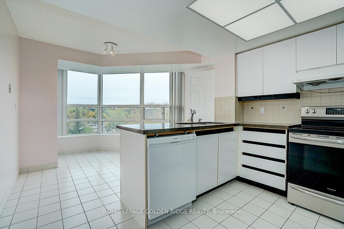 Photo 29 of Unit 604, 7905 Bayview Avenue, Markham, Aileen-Willowbrook — HOMEH