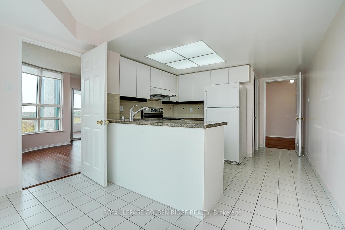 Photo 32 of Unit 604, 7905 Bayview Avenue, Markham, Aileen-Willowbrook — HOMEH