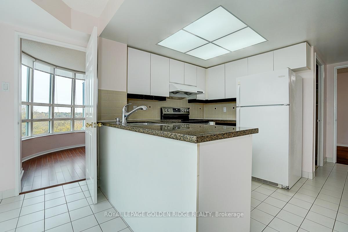 Photo 33 of Unit 604, 7905 Bayview Avenue, Markham, Aileen-Willowbrook — HOMEH