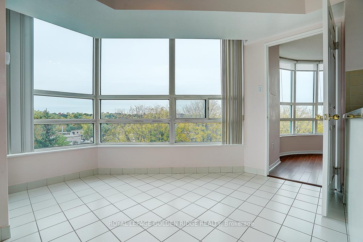 Photo 34 of Unit 604, 7905 Bayview Avenue, Markham, Aileen-Willowbrook — HOMEH
