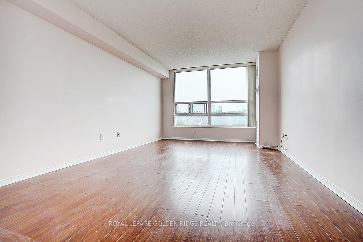 Photo 38 of Unit 604, 7905 Bayview Avenue, Markham, Aileen-Willowbrook — HOMEH