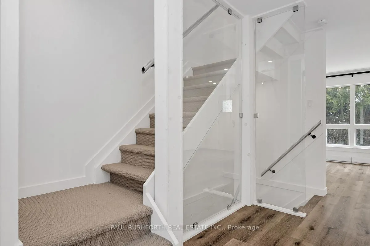 Photo 6 of 23 Pixley Private, Ottawa, Riverview Park — HOMEH