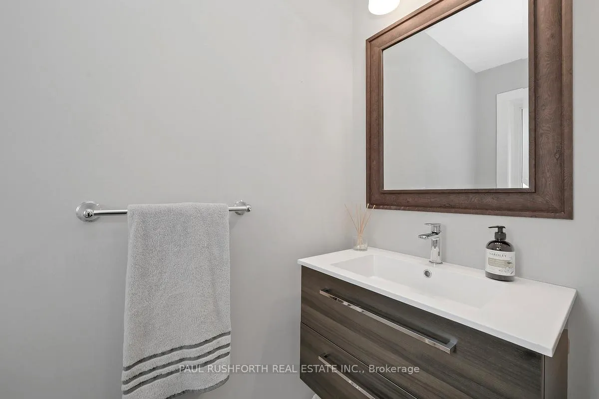 Photo 18 of 23 Pixley Private, Ottawa, Riverview Park — HOMEH