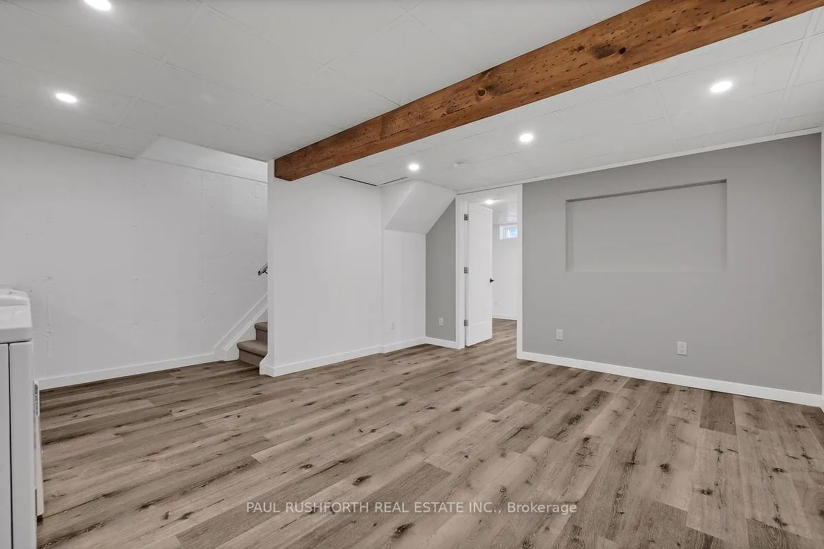 Photo 38 of 23 Pixley Private, Ottawa, Riverview Park — HOMEH