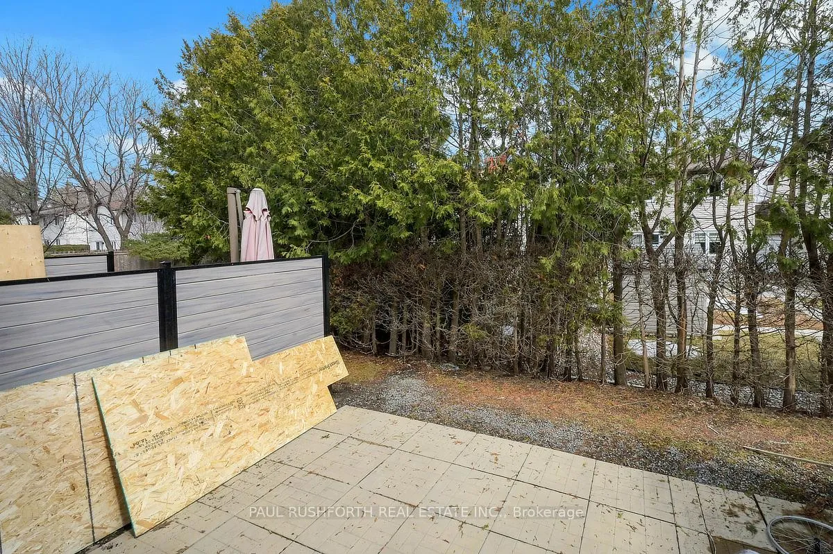 Photo 41 of 23 Pixley Private, Ottawa, Riverview Park — HOMEH