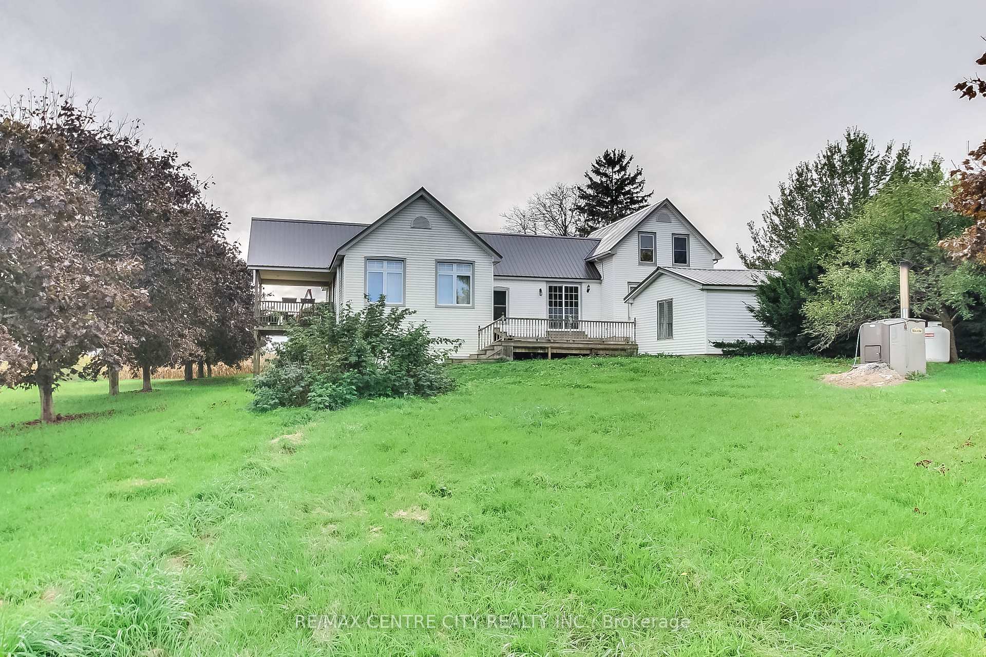 Photo 28 of 31395 Talbot Line, Dutton/Dunwich, Rural Dutton/Dunwich — HOMEH