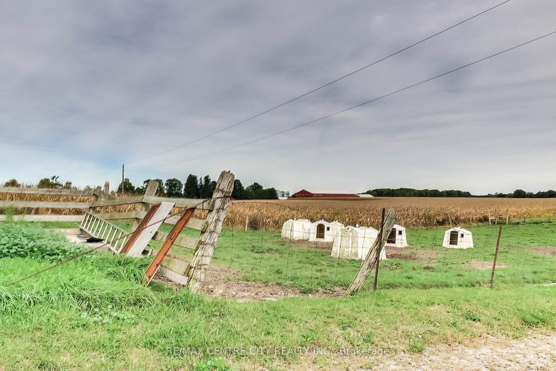 Photo 33 of 31395 Talbot Line, Dutton/Dunwich, Rural Dutton/Dunwich — HOMEH