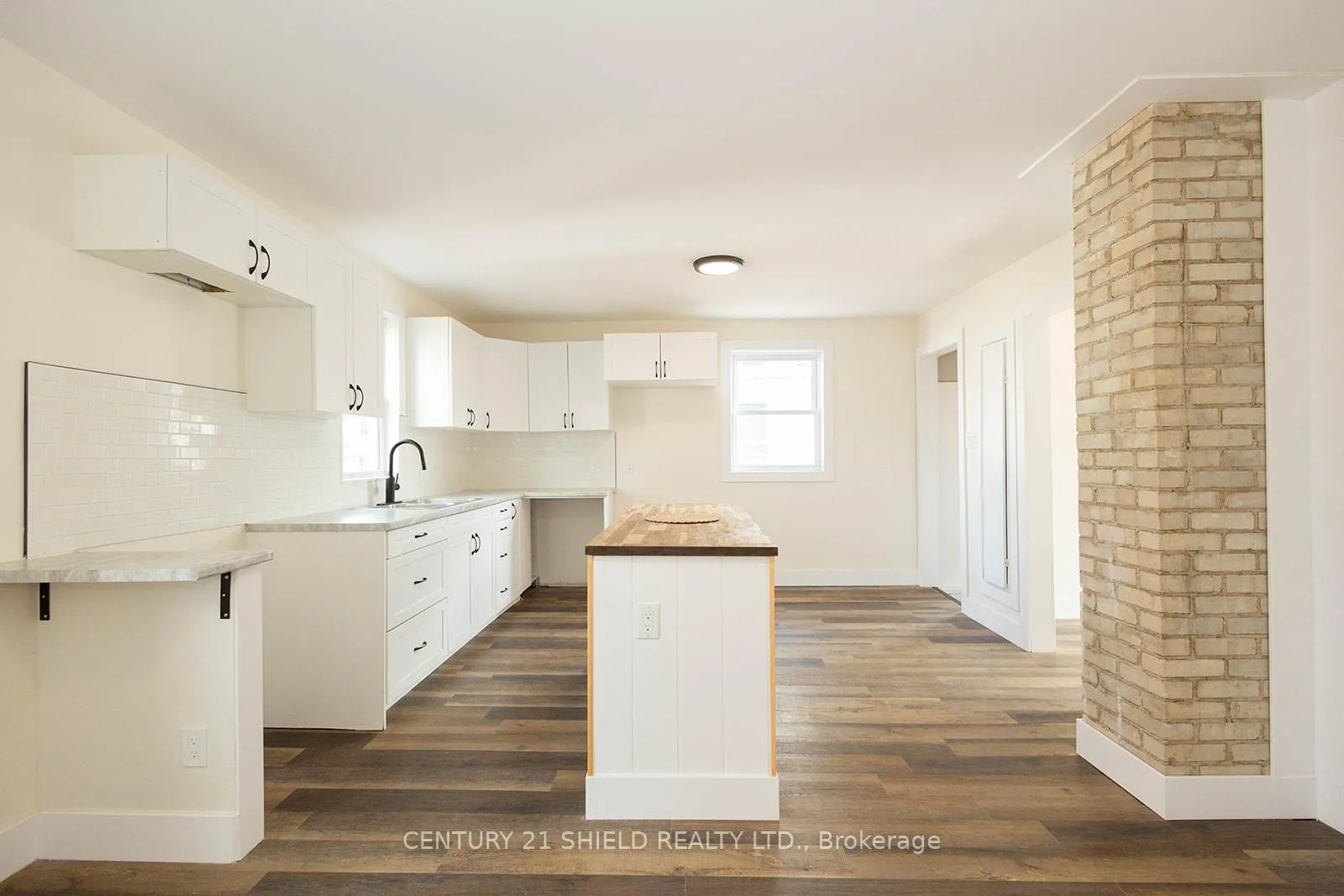 Photo 4 of 1008 Second Street E, Cornwall — HOMEH