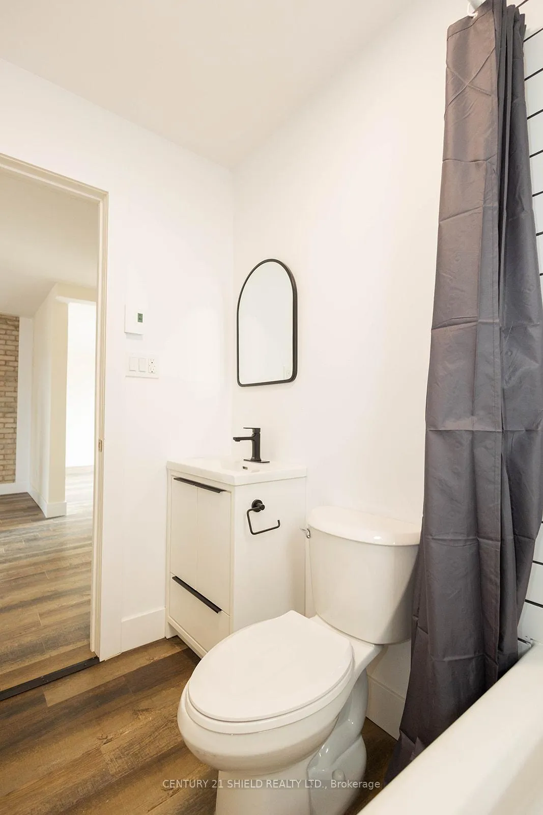 Photo 11 of 1008 Second Street E, Cornwall — HOMEH