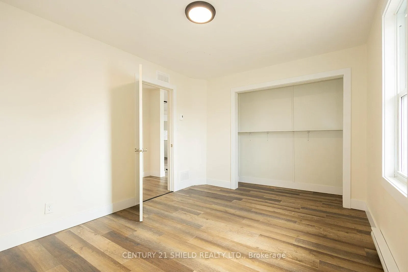 Photo 17 of 1008 Second Street E, Cornwall — HOMEH