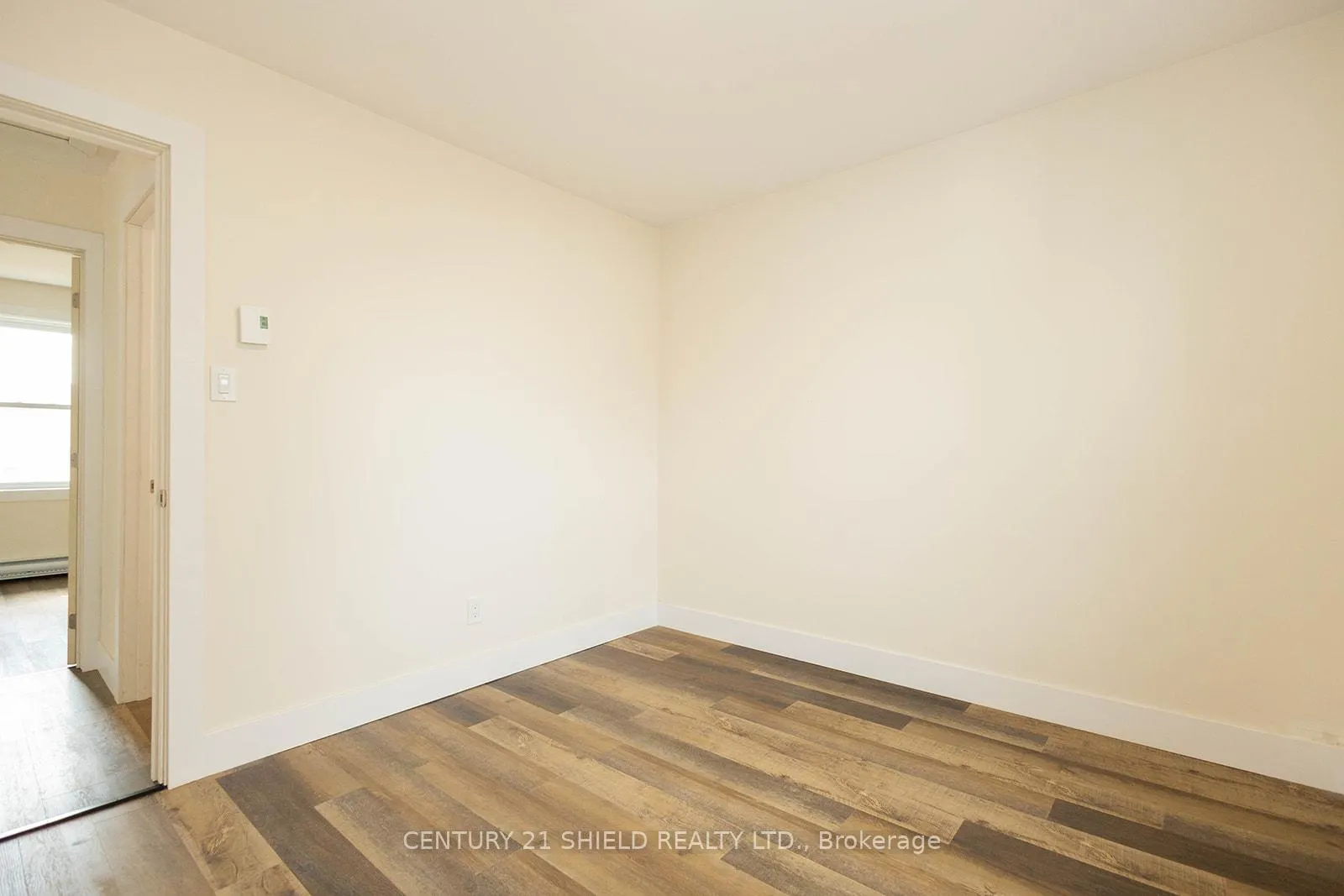 Photo 18 of 1008 Second Street E, Cornwall — HOMEH