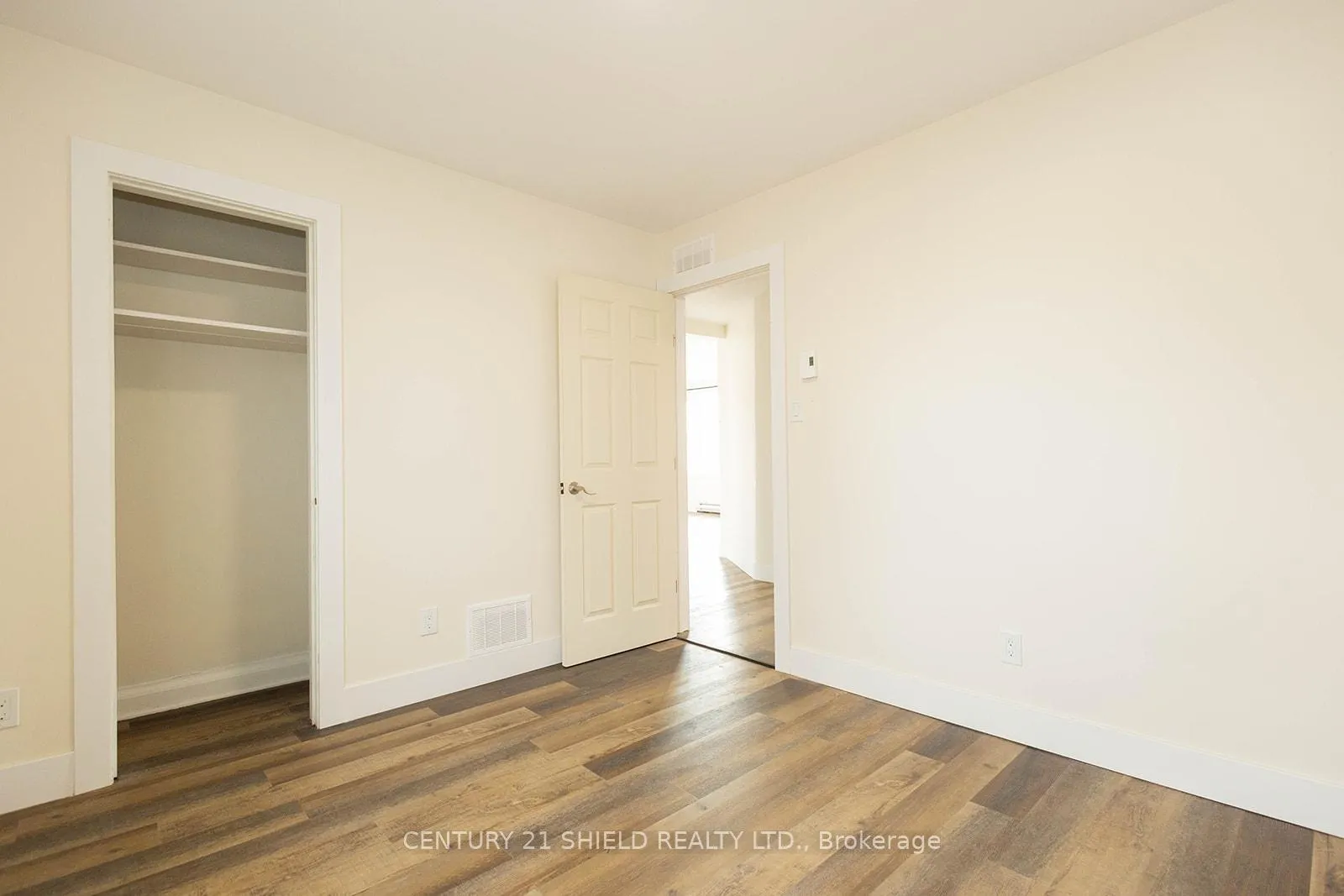 Photo 20 of 1008 Second Street E, Cornwall — HOMEH