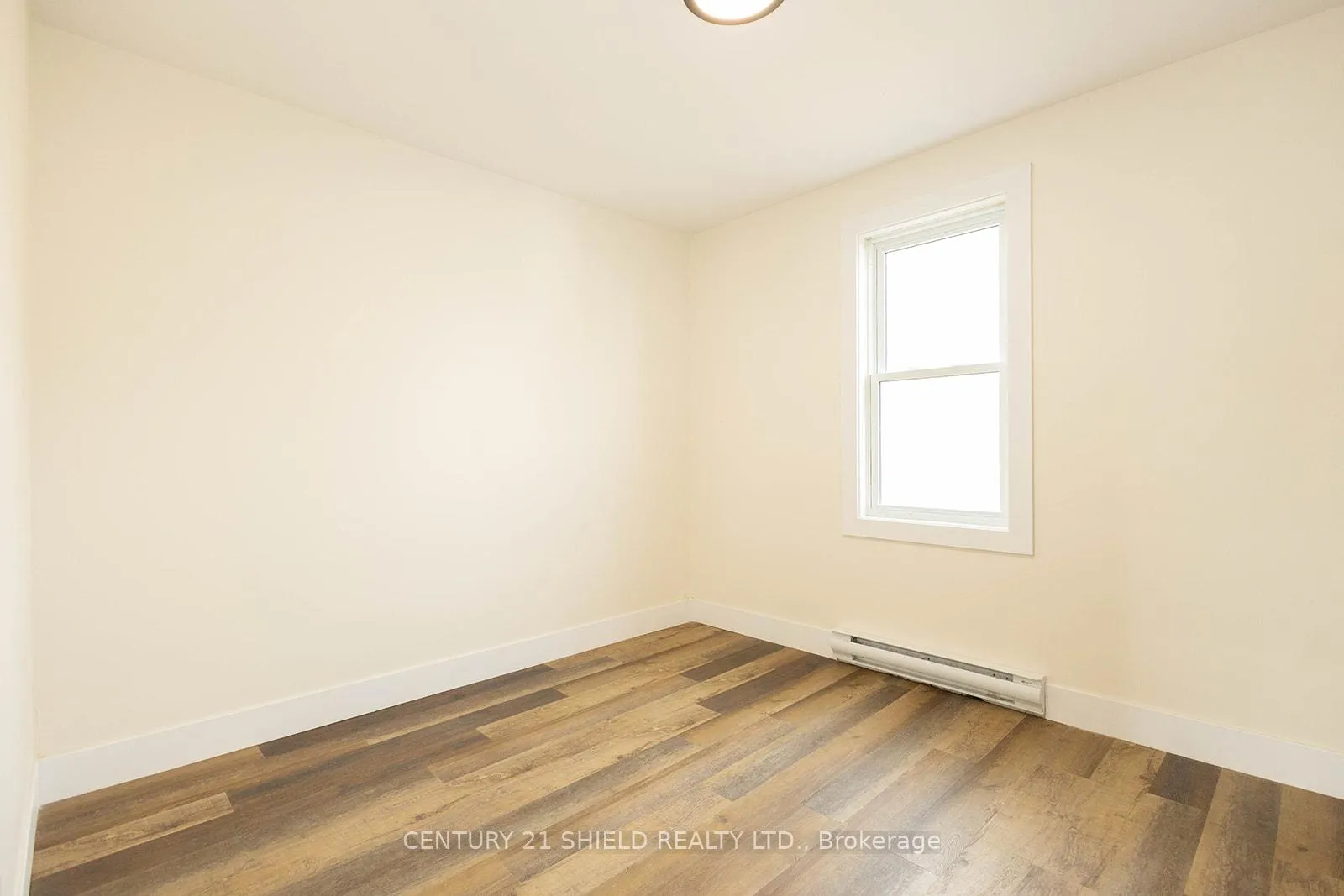 Photo 23 of 1008 Second Street E, Cornwall — HOMEH