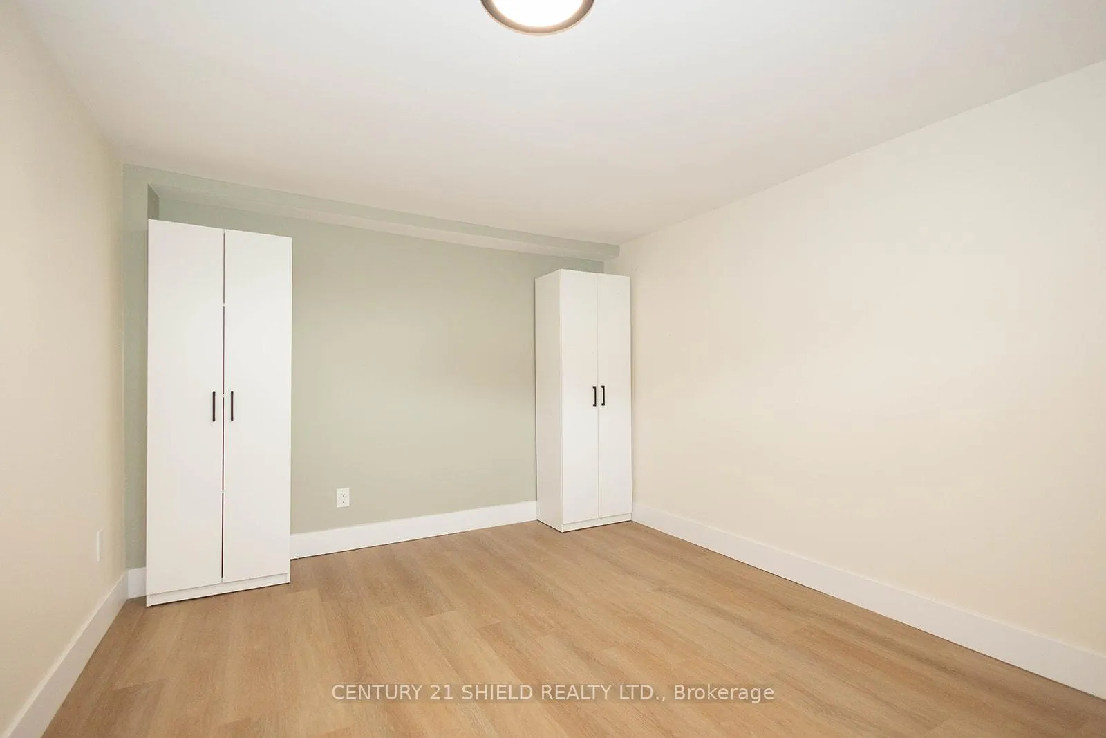 Photo 32 of 1008 Second Street E, Cornwall — HOMEH